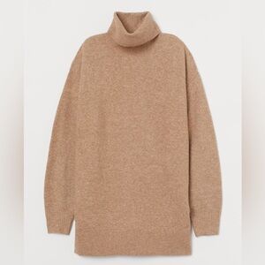 H&M OVERSIZED TURTLENECK SWEATER